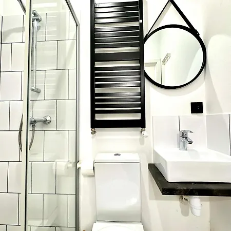 Copernik & Free Parking Lägenhet *